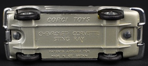 Corgi toys 310 chevrolet corvette sting ray kk696 base