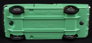 Corgi toys 320 ford mustang fastback kk831 base