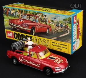 Corgi toys 510 citroen ds conversion tour de france team manager's car paramount kk845 front