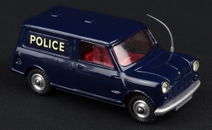 Corgi toys 448 bmc mini police van tracker dog kk922 van