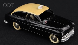 French dinky toys 24xt ford vedette taxi kk961 front