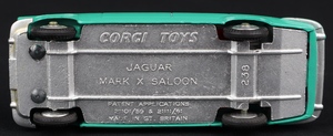 Corgi toys 238 jaguar mark x kk977 base