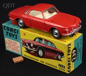 Corgi toys 239 vw karmann ghia kk980 front