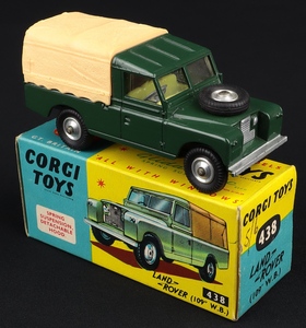 Corgi toys 438 landrover kk985 front