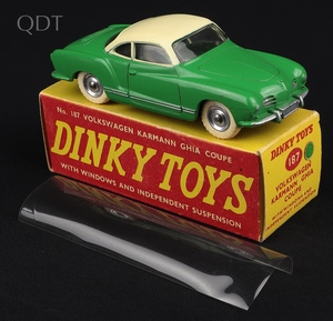 Dinky toys 187 volkswagen karmann ghia ll30 front