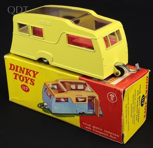 Dinky toys 117 four berth caravan ll38 front