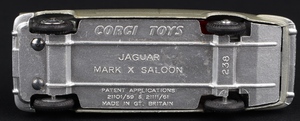 Corgi toys 238 jaguar mark x ll58 base