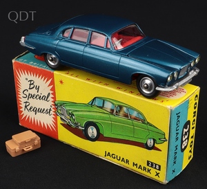 Corgi toys 238 jaguar mark x ll83 front