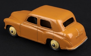 Dinky toys 154 hillman minx ll90 back