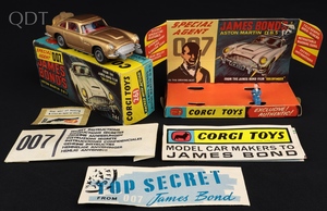 Corgi toys 261 james bond's aston martin db5 ll150 front