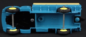 Dinky toys 413 austin covered wagon ll192 base