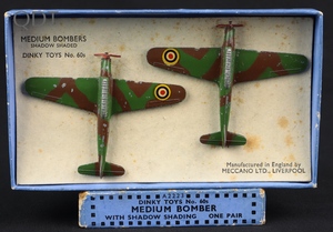 Dinky toys 60s medium bombers ll270 front