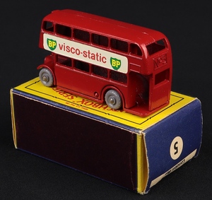 Matchbox series no 5 visco static bp bus ll277 back