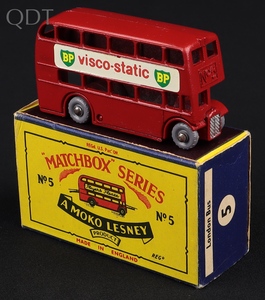 Matchbox series no 5 visco static bp bus ll277 front