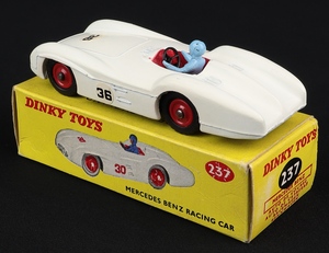 Dinky toys 237 mercedes benz racing car ll285 back