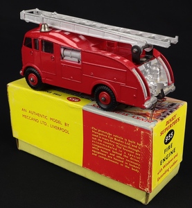 Dinky supertoys 955 commer fire engine ll379 back