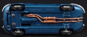 Corgi toys 335 4.2 litre jaguar e type ll409 base