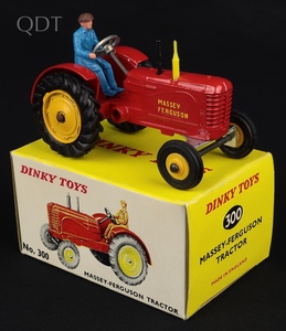 Dinky toys 300 massey ferguson tractor ll537 front