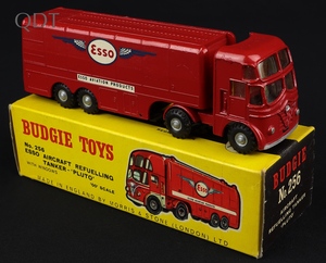 Budgie 256 esso aircraft refuelling tanker ll611 front
