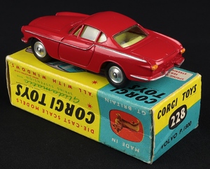 Corgi toys 228 volvo p.1800 back