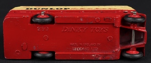 Dinky toys 290 double deck bus dunlop ll773 base