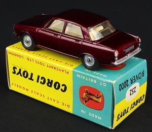 Corgi toys 252 rover 2000 ll789 back