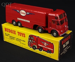 Budgie toys 256 esso refuelling tanker pluto ll804 front