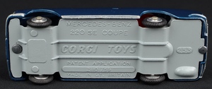 Corgi toys 253 mercedes benz 220 se coupe ll818 base