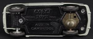 Corgi toys 210m austin cambridge saloon mm141 base