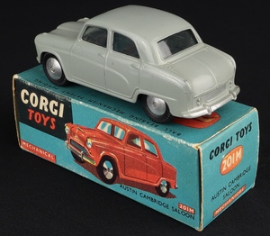 Corgi toys 210m austin cambridge saloon mm141 back